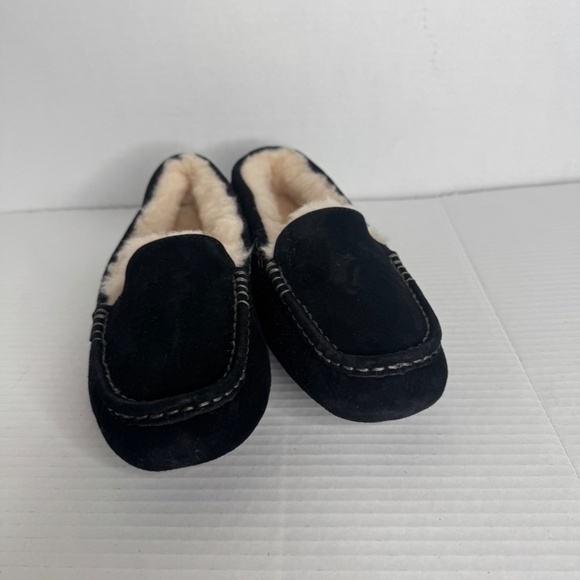 UGG Women's Ansley Moccasin Slippers - Picture 3 of 7